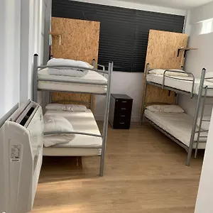  Hostal Bilbao Central Rooms